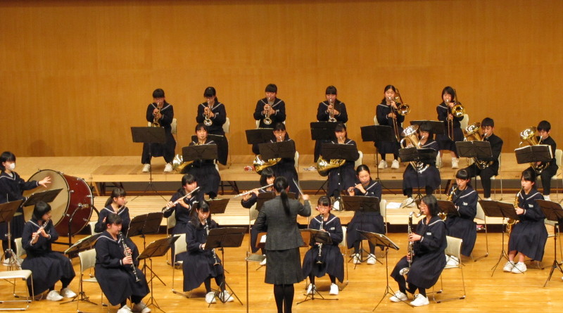 福井市中学校吹奏楽クリニック＆コンサート2016春
